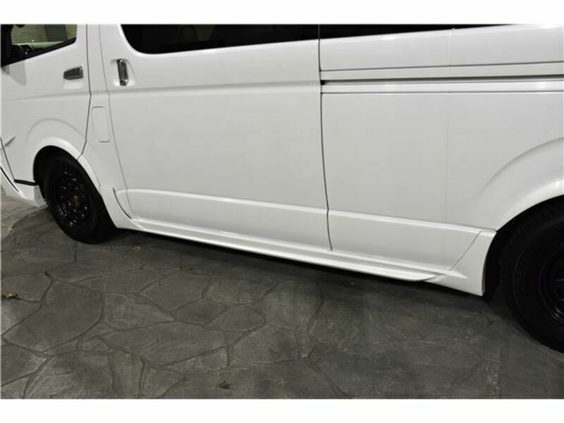 HIACE VAN-44