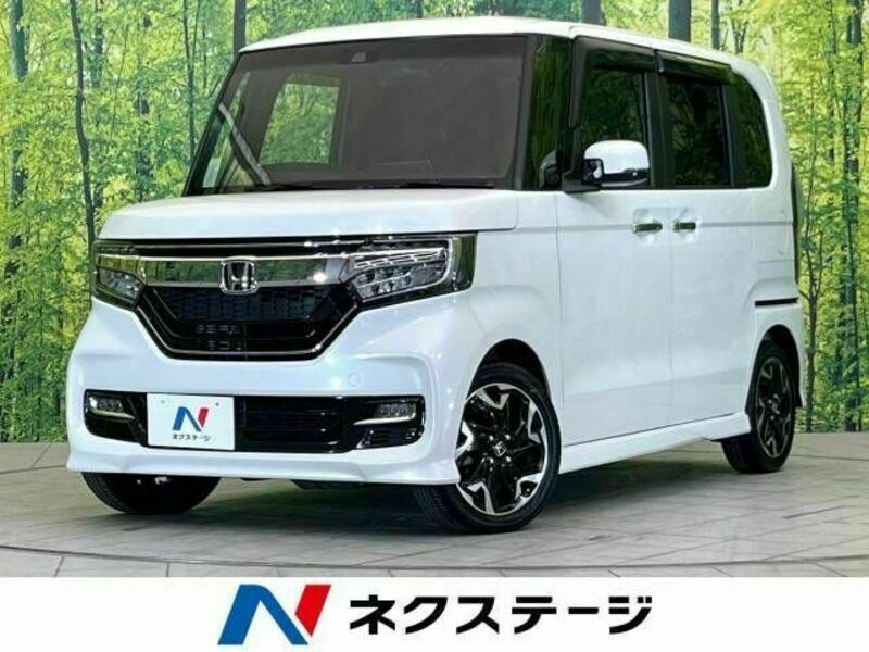 HONDA　N BOX CUSTOM