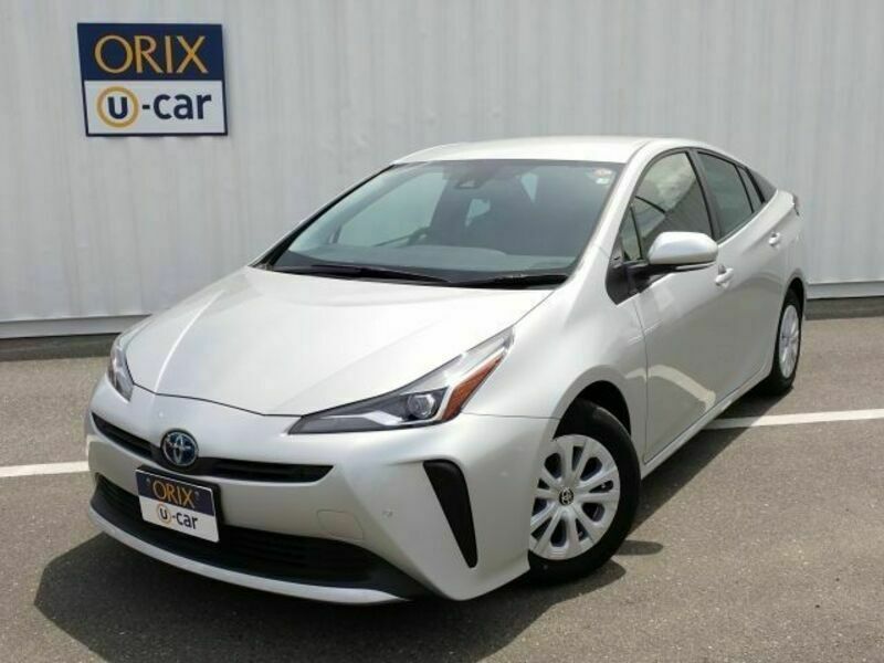 TOYOTA　PRIUS