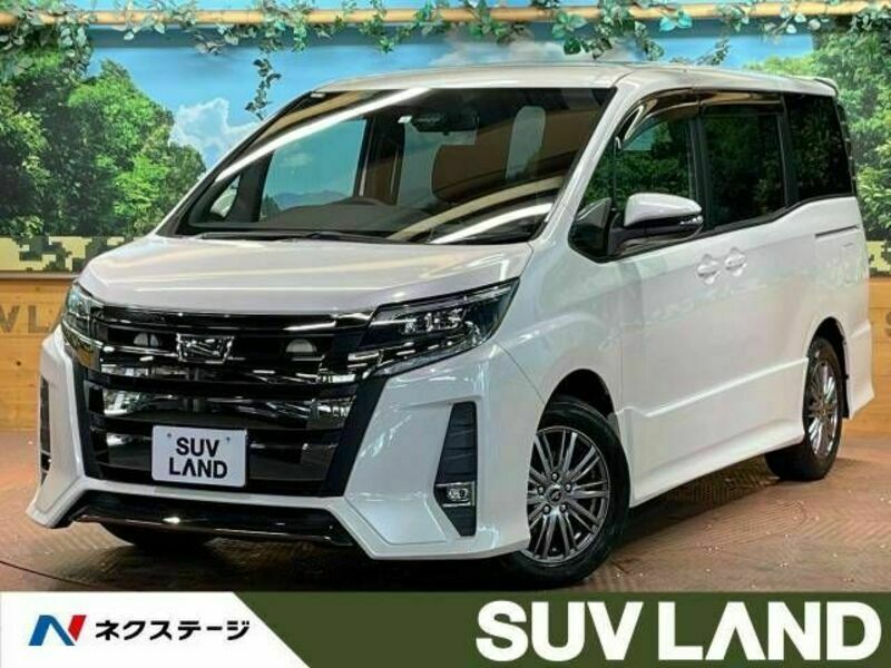 TOYOTA　NOAH