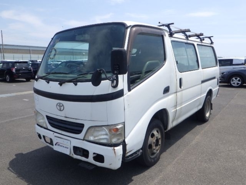 TOYOTA　Dyna Root Van