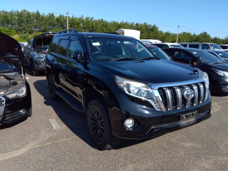 LAND CRUISER PRADO-1