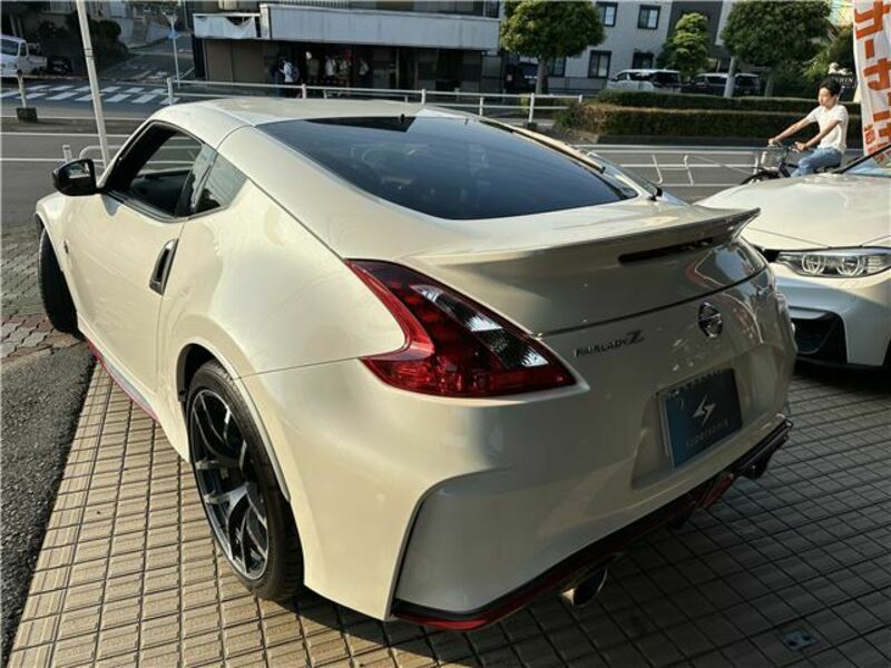 FAIRLADY Z-7