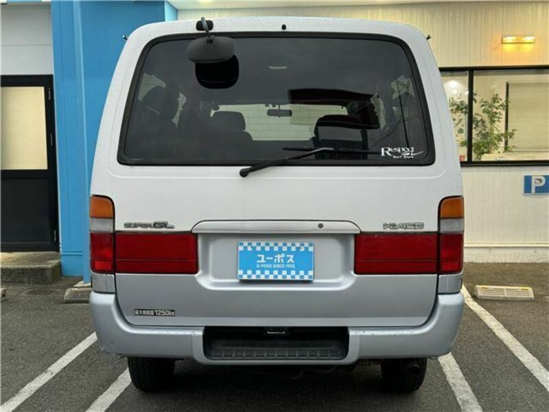 HIACE-6