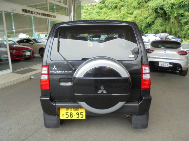 PAJERO MINI-6