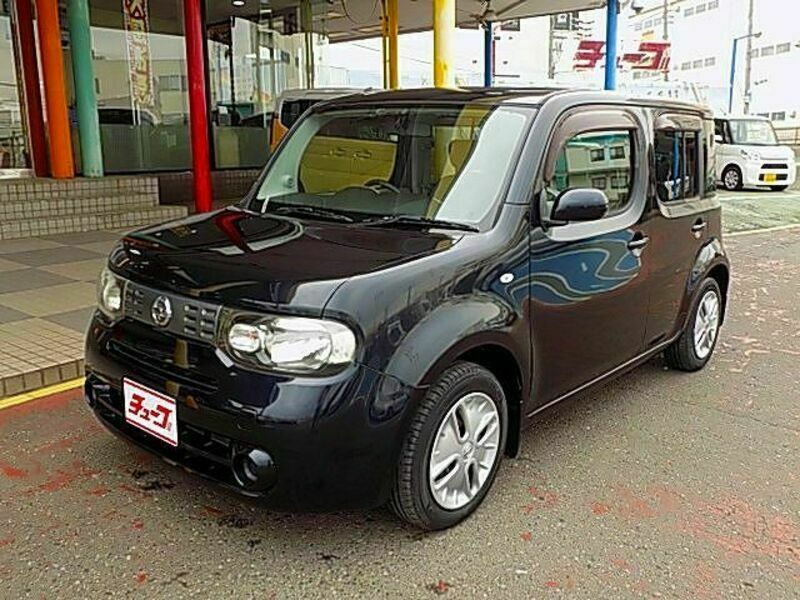 NISSAN　CUBE