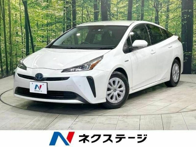 TOYOTA　PRIUS