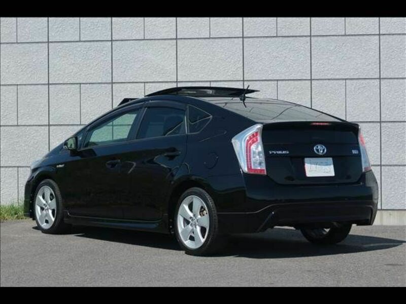 PRIUS-6