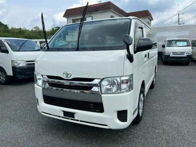 HIACE VAN-2