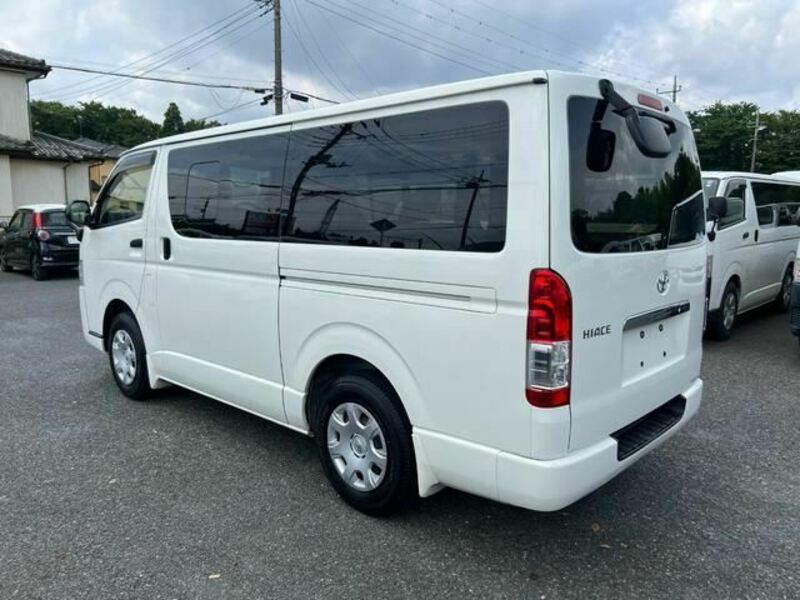 HIACE VAN-4