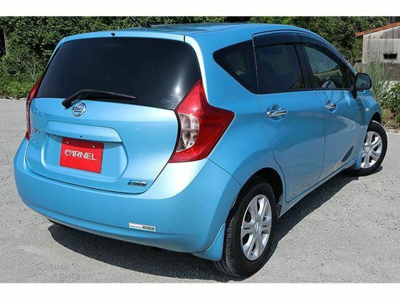 NISSAN　NOTE