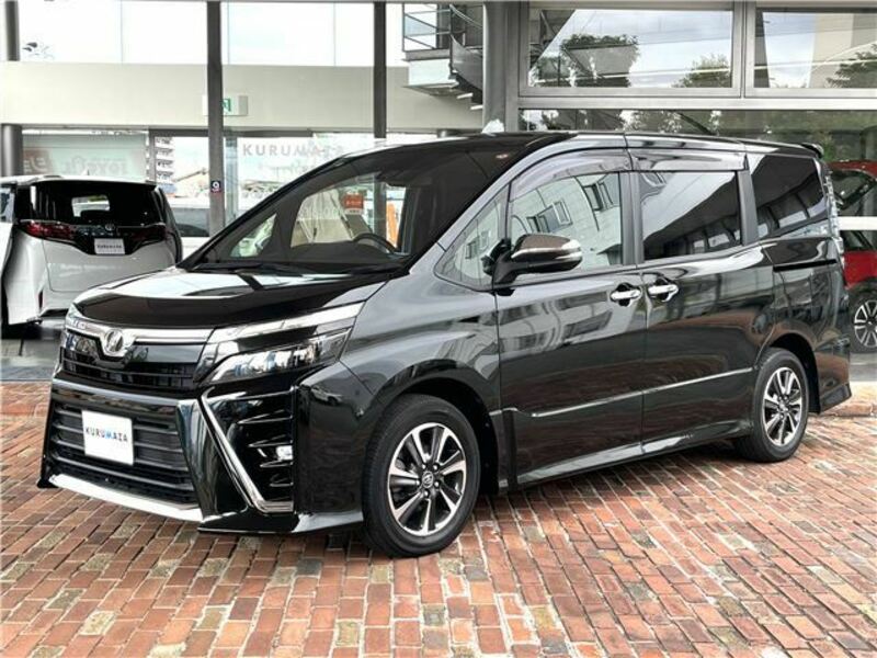 TOYOTA　VOXY