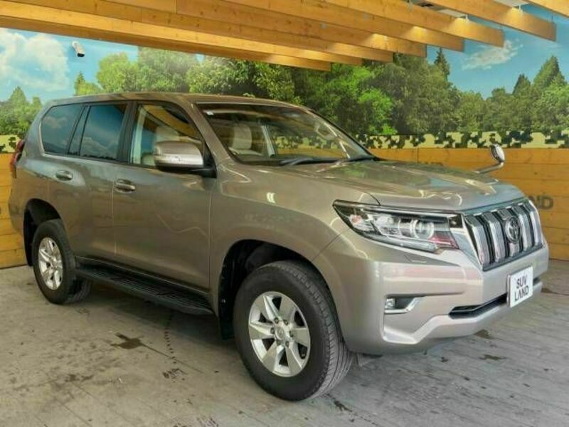 LAND CRUISER PRADO-16