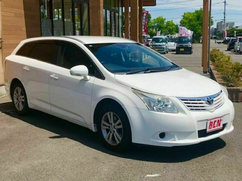 AVENSIS WAGON-6