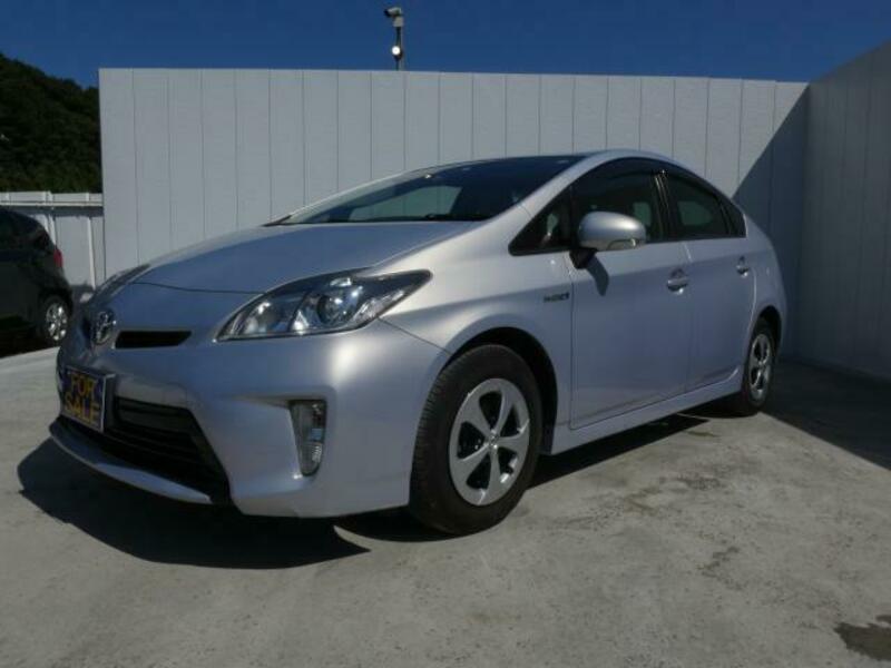 PRIUS-3