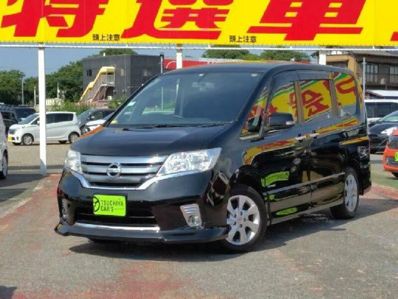 NISSAN　SERENA