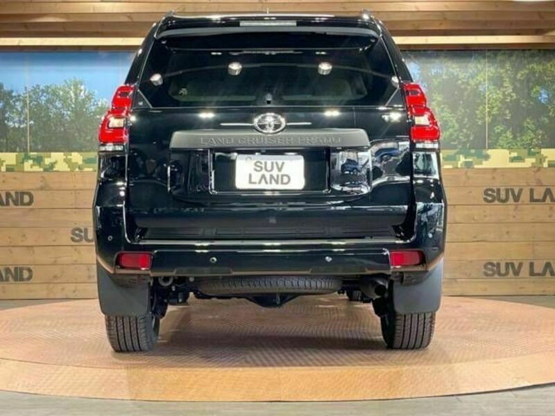 LAND CRUISER PRADO-15