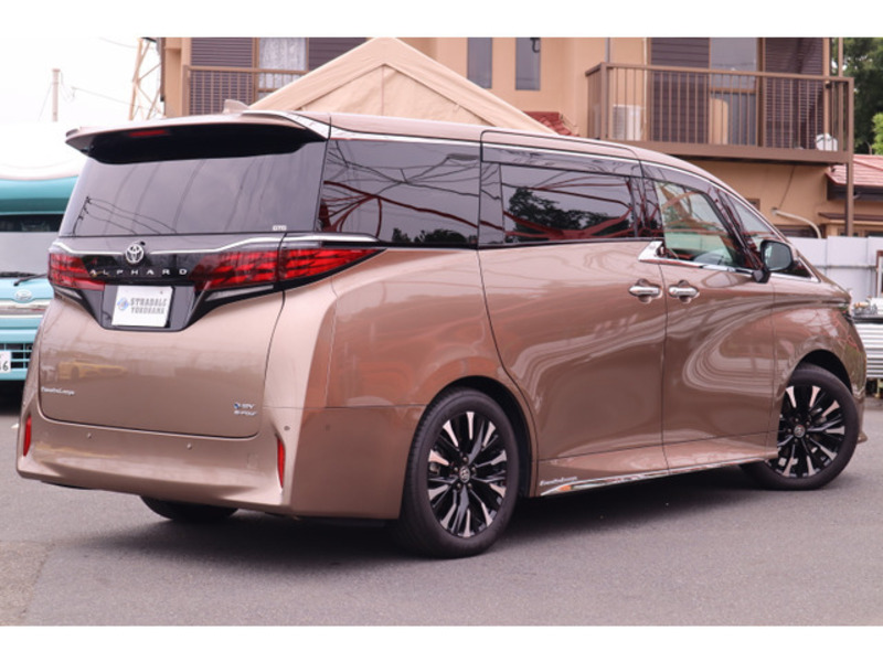 ALPHARD-4