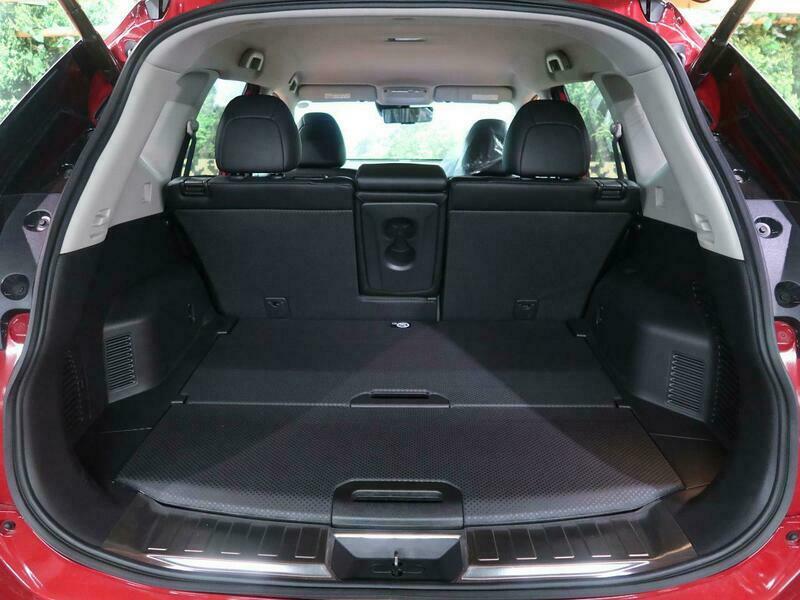 X-TRAIL