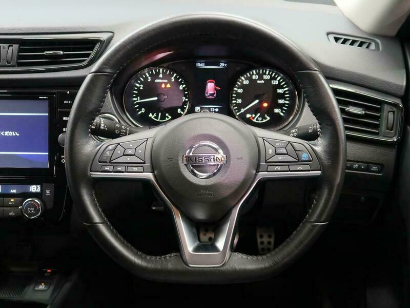 X-TRAIL