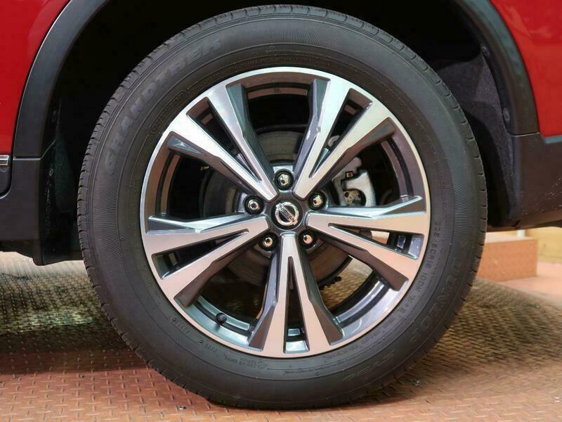 X-TRAIL