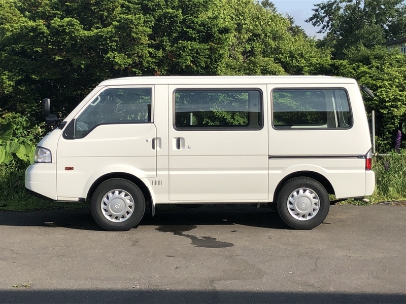 BONGO VAN-5