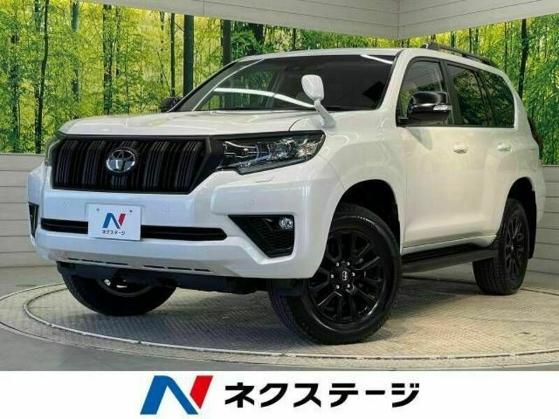 TOYOTA　LAND CRUISER PRADO