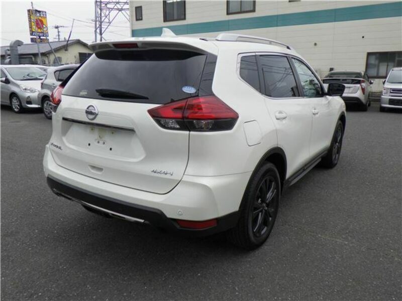 X-TRAIL-3