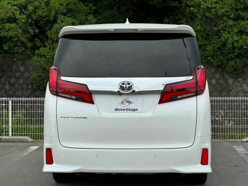 ALPHARD-11