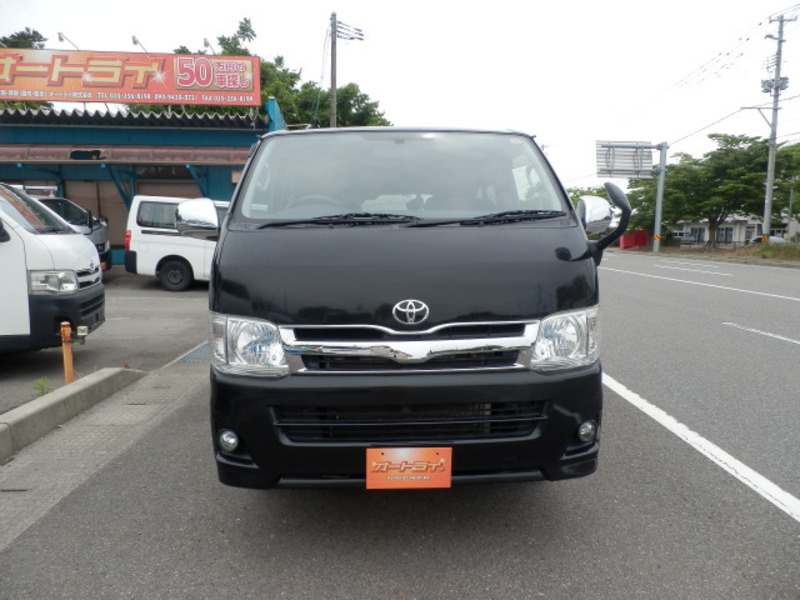 HIACE VAN-2