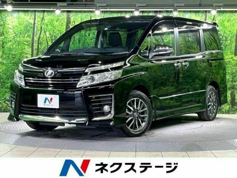 TOYOTA　VOXY