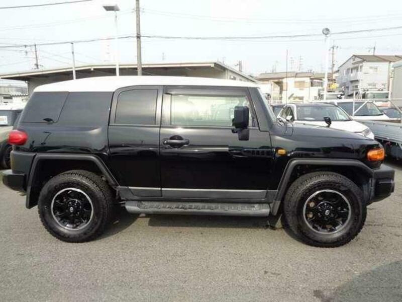 FJ CRUISER-3