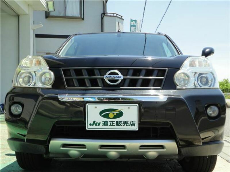 X-TRAIL-1