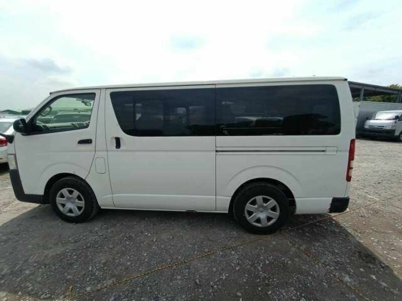 HIACE VAN-14