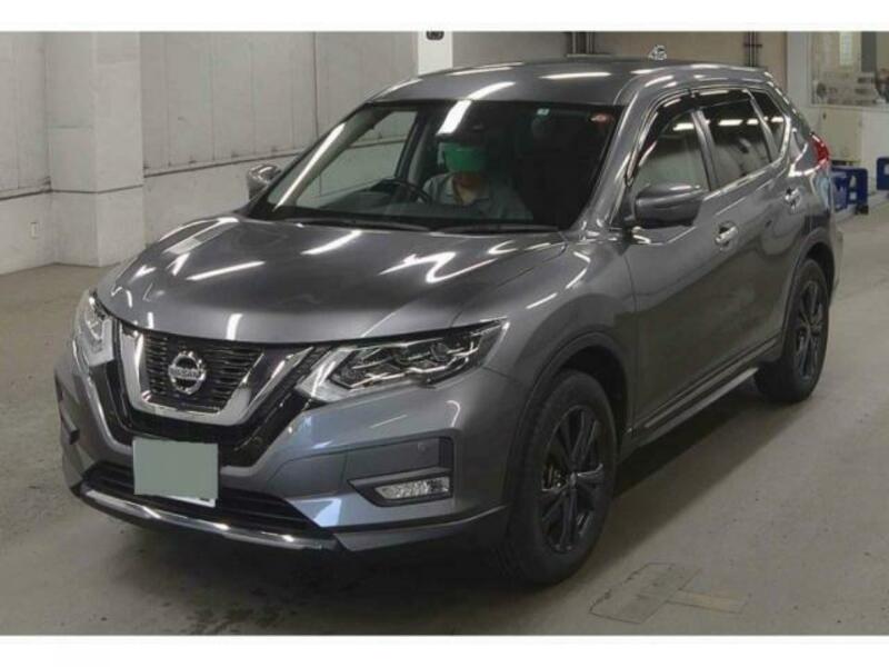 X-TRAIL-1