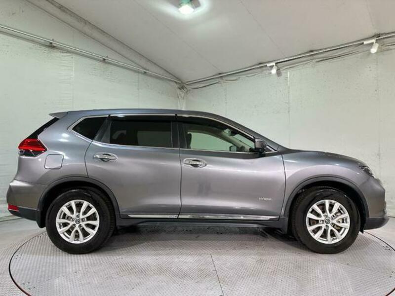 X-TRAIL-15