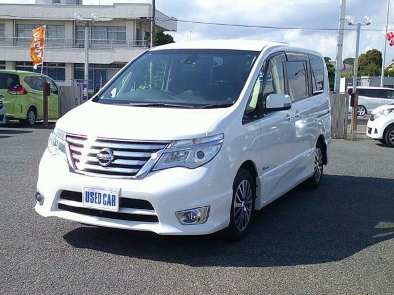 NISSAN　SERENA