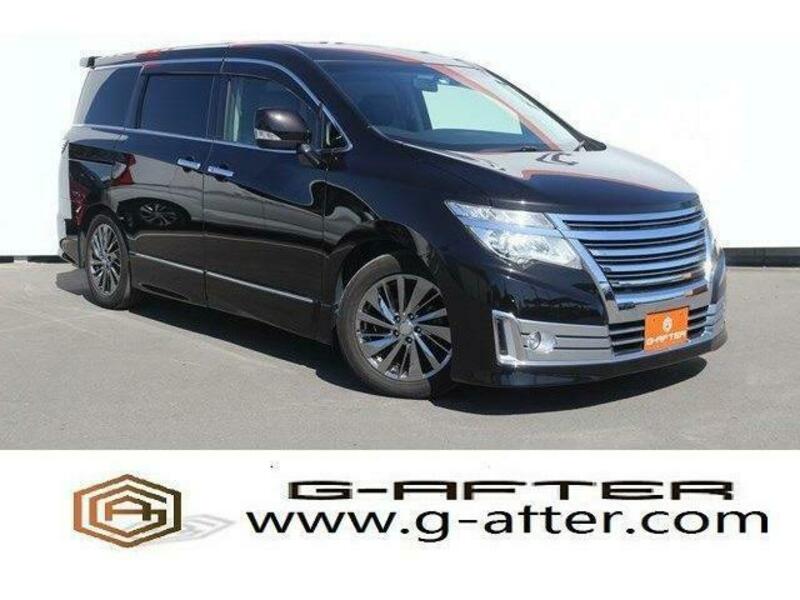 NISSAN　ELGRAND