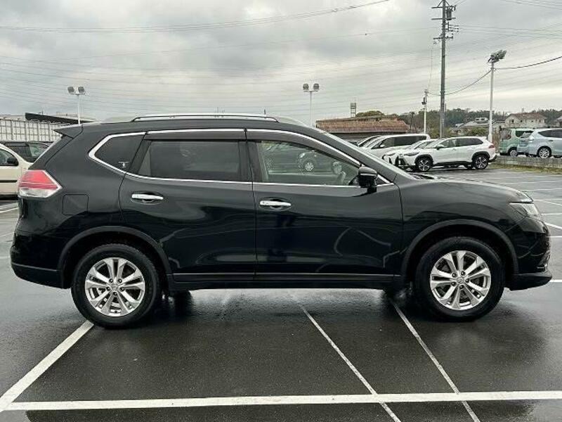 X-TRAIL-14