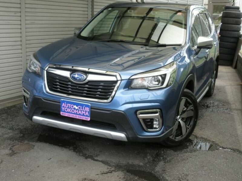 SUBARU　FORESTER