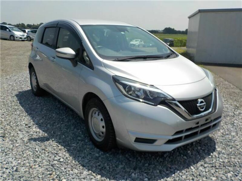 NISSAN　NOTE