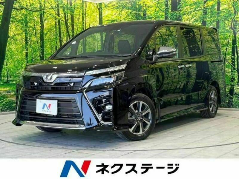 TOYOTA　VOXY