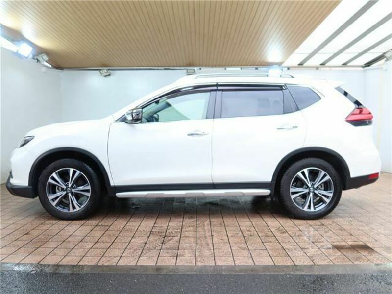 X-TRAIL-13