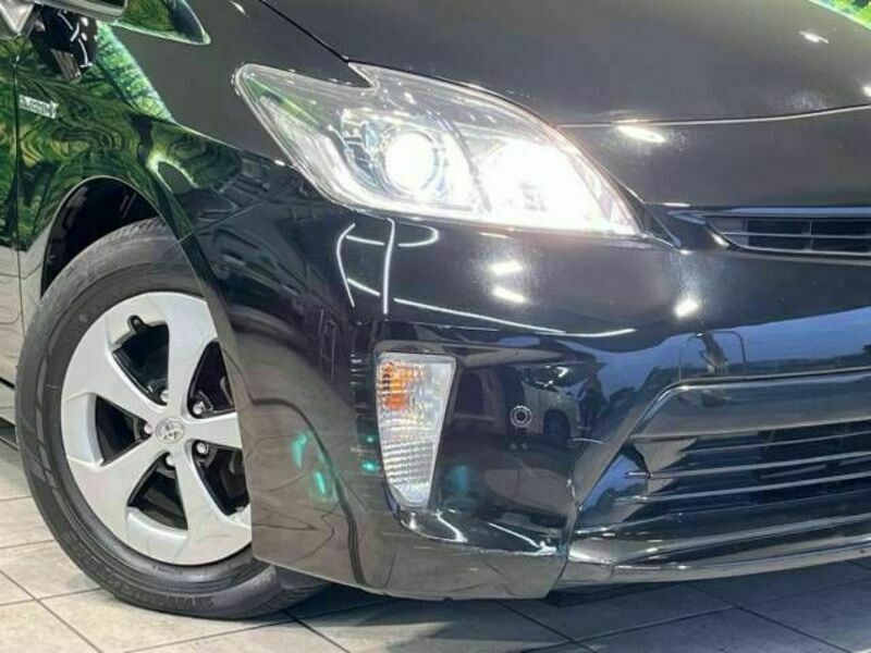 PRIUS-12