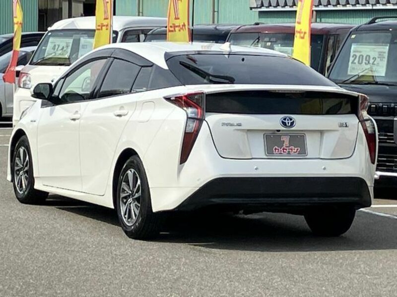 PRIUS-7