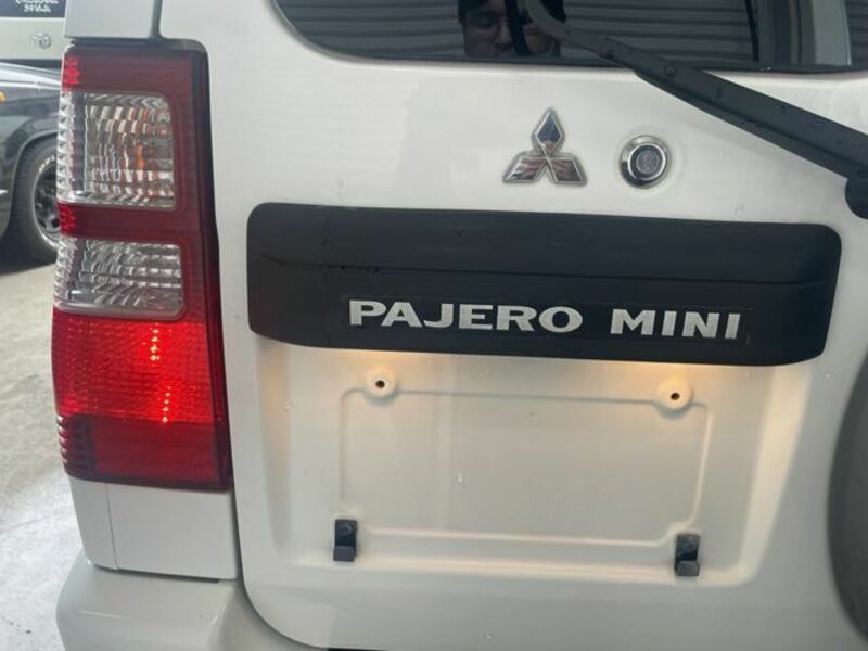 PAJERO MINI-13