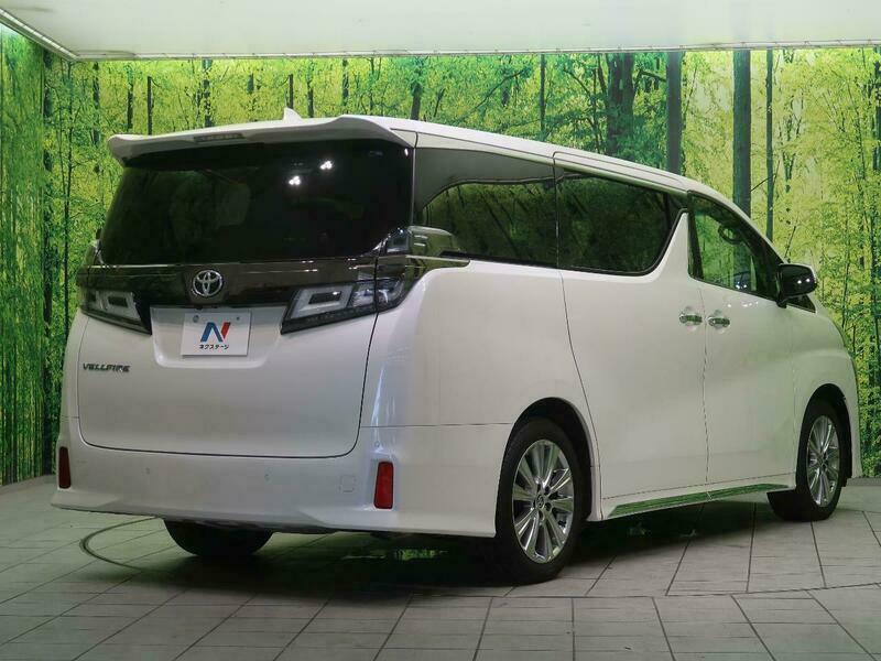 VELLFIRE-68