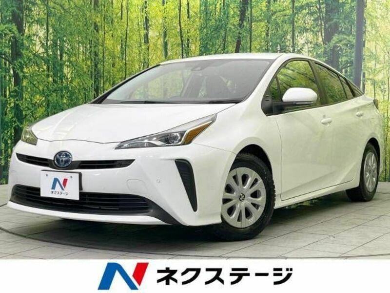 TOYOTA　PRIUS