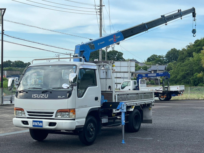 ISUZU　ELF