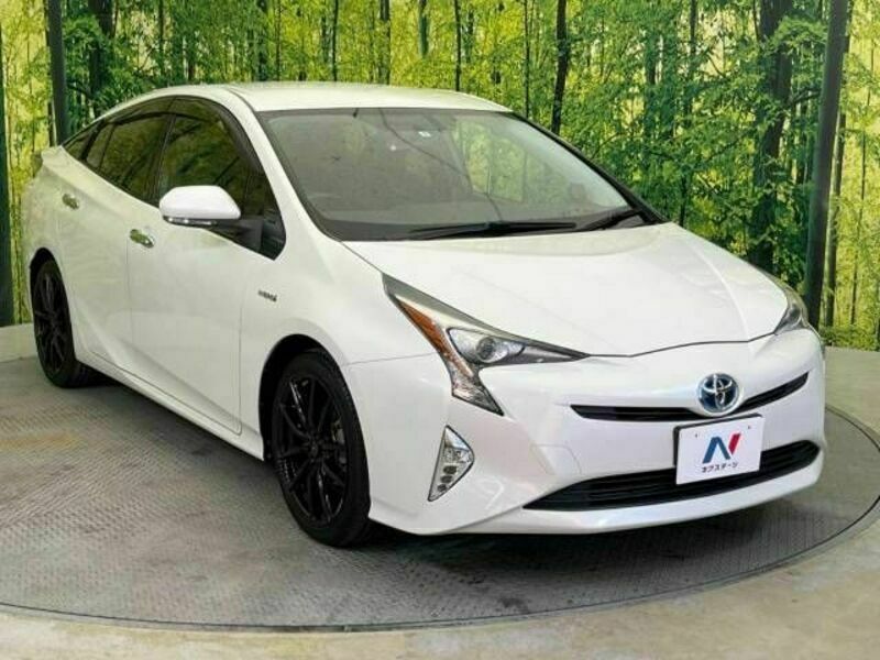 PRIUS-16